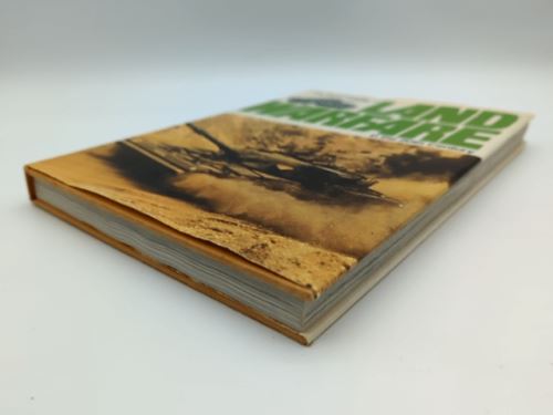 The Encyclopedia Of Land Warfare In The 20th Century by Shelford Bidwell