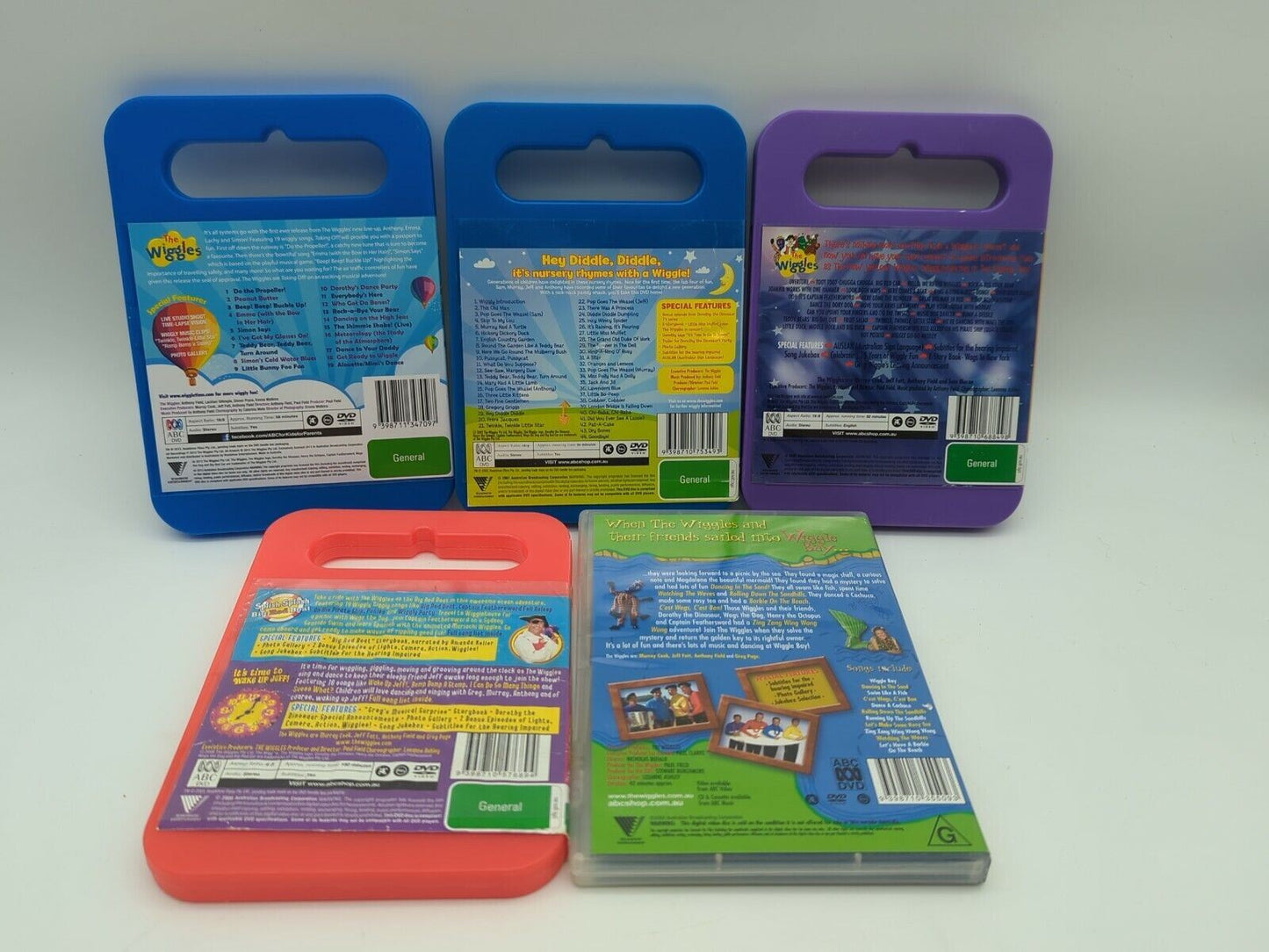 Wiggles DVD Bundle x 5 Classic / Original collection Wiggle Bay, Live in Concert