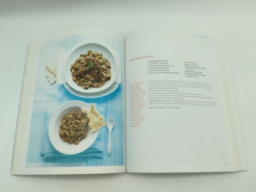 The Happy Baby Cookbook & Fresh Food for Babies & Toddlers by Women's Weekly