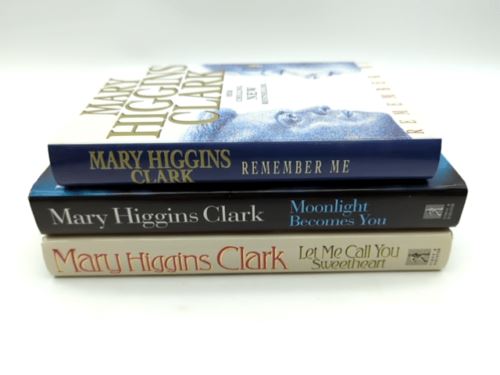 Mary Higgins Clark Hardcover Book Bundle: Remember Me; Moonlight Becomes You…
