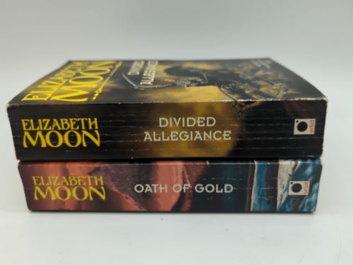 The Deed of Paksenarrion Series book 2 and 3 by Elizabeth Moon (Paperback)
