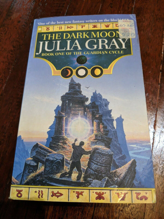 The Dark Moon by Julia Gray (2000, Paperback) Book 1 of The Guardian Circle