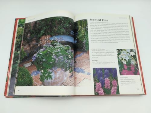 Ultimate Gardening Book by Reader's Digest (Hardcover 1864580488)