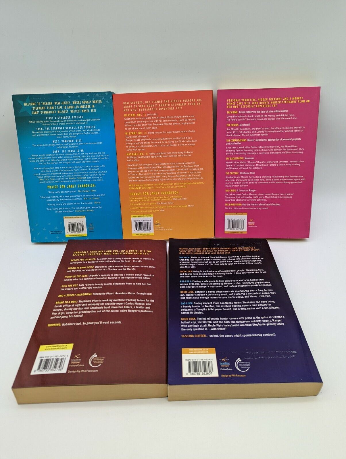 5x Janet Evanovich | Stephanie Plum | Books 12, 13, 14 15 16  | Large Paperbacks