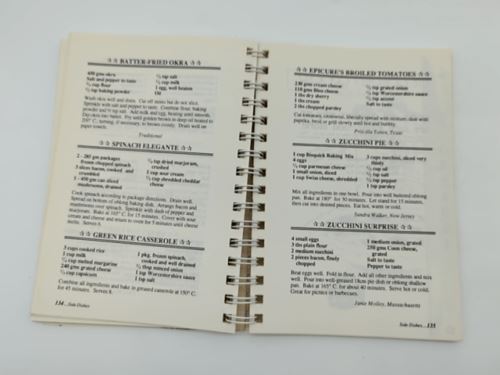 An American Sampler II by The American Women's Club of Perth,  Vintage Cookbook